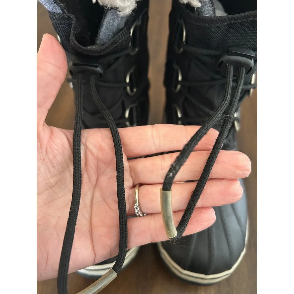 Sorel 1964 Pac Nylon Waterproof Winter Snow Boots Black Sherpa Cuff Big Kids 4‎